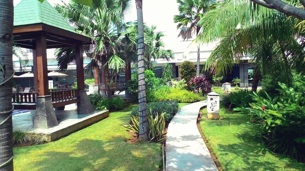 Grand Whiz Poins Simatupang Jakarta Ngoại thất bức ảnh