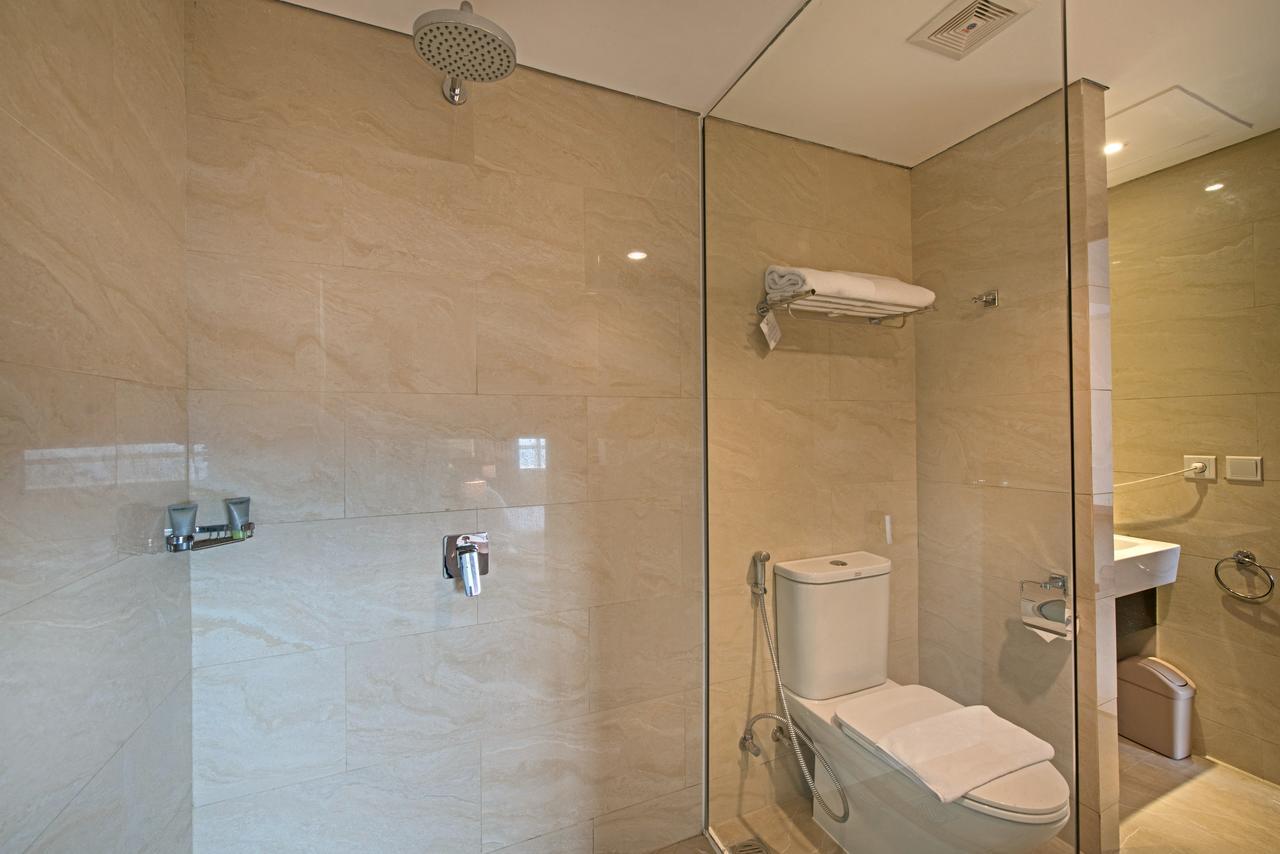 Grand Whiz Poins Simatupang Jakarta Ngoại thất bức ảnh