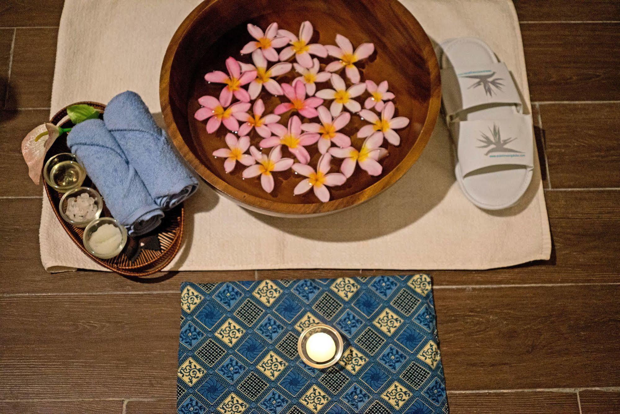 Grand Whiz Poins Simatupang Jakarta Ngoại thất bức ảnh