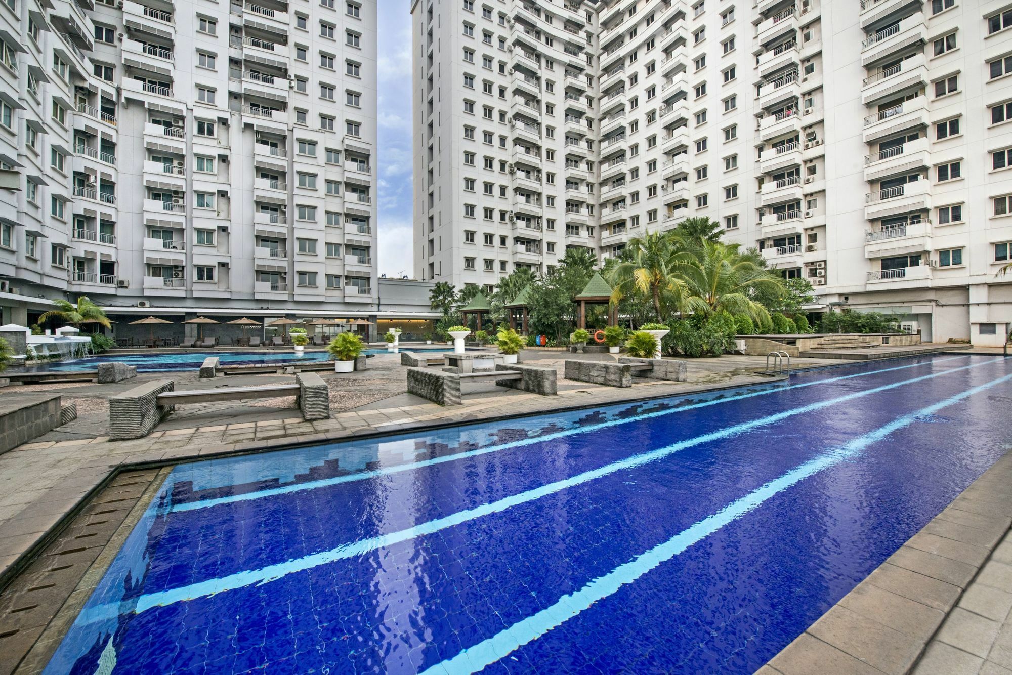 Grand Whiz Poins Simatupang Jakarta Ngoại thất bức ảnh